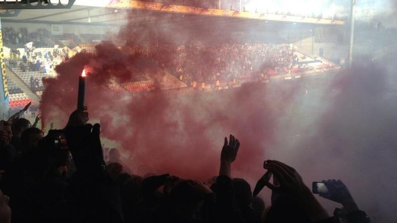 Rangers Celtic u-17 tekma navijači izgredi incidenti