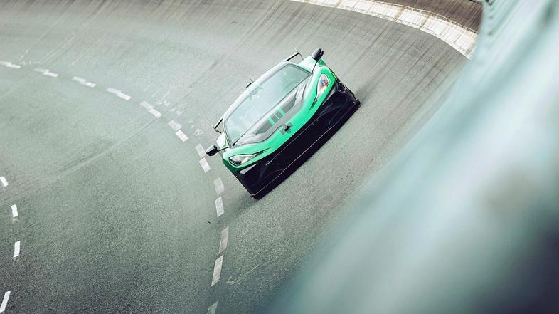 rimac nevera R dewesoft hitrostni rekord