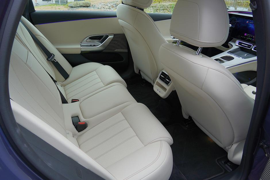 mercedes-benz razred C EV | Avtor: Matija Janezic
