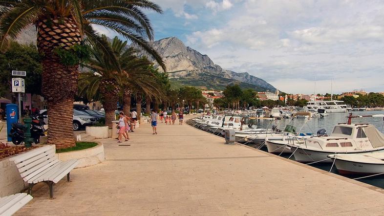 baška voda hrvaška obala