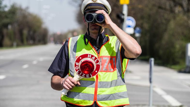 Policist v Nemčiji nemška policija
