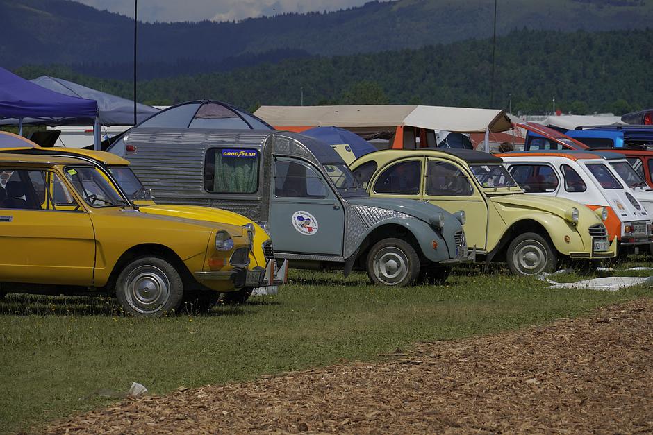 Svetovno srečanje citroën 2CV spaček Postojna | Avtor: Matija_Janežič
