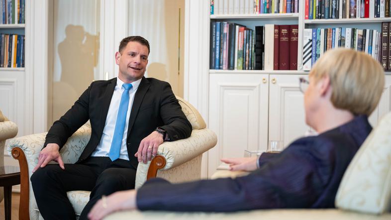 Zoran Stevanović Nataša Pirc Musar