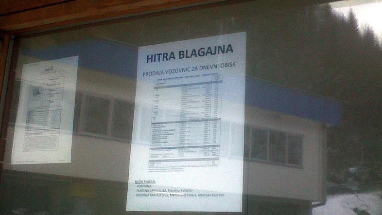 Bralca je razjezilo ime hitra blagajna, saj je za nakup smučarske vozovnice čaka