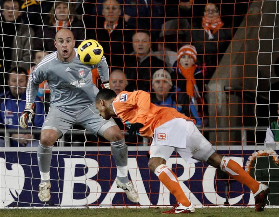 D. J. Campbell Pepe Reina gol zadetek strel