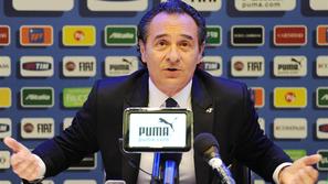 Prandelli Italija reprezentanca seznam Firence  mikrofon mikrofoni