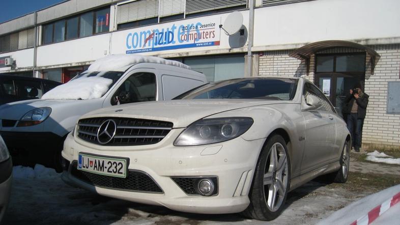 Dražba Jankovićevega mercedesa