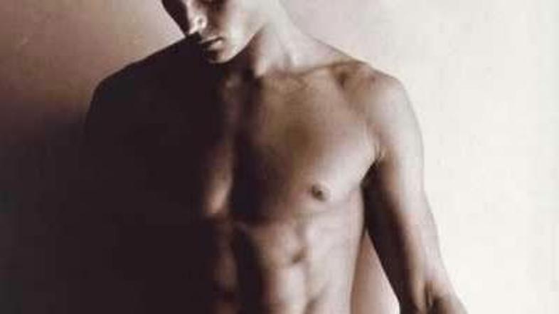 Zapeljivec s popolnim telesom