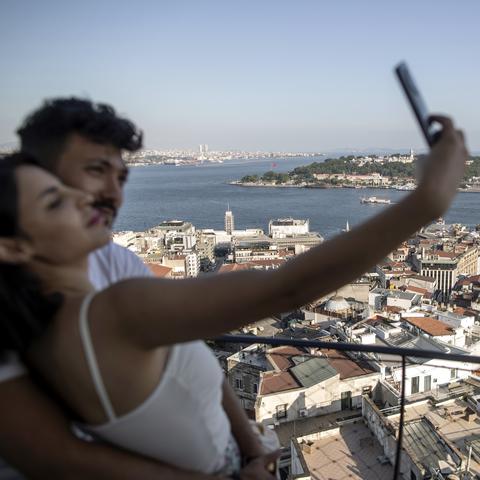 Bospor stolp Galata Carigrad Turčija turisti