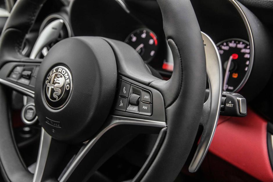 Alfa romeo giulia veloce | Avtor: Saša Despot