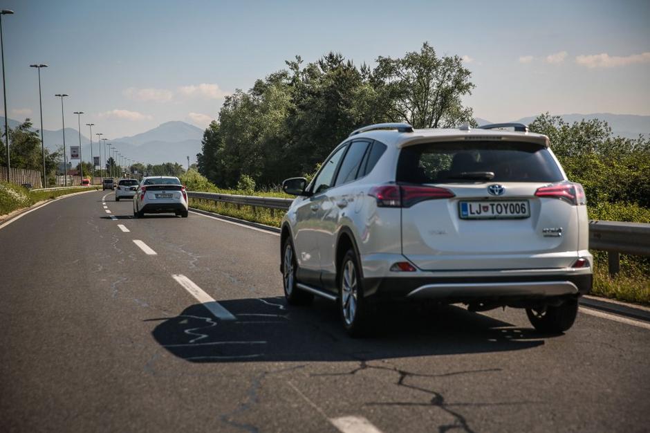 Žurnalova delavnica s Toyotinimi hibridnimi vozili | Avtor: Saša Despot