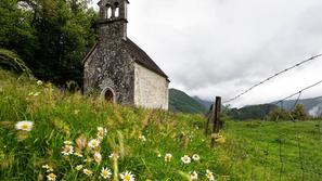 cerkev sv. Mihaela na Mirih Ljubinj