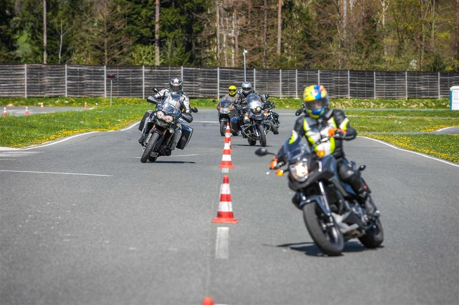 Trening varne vožnje motoristov | Avtor: Saša Despot