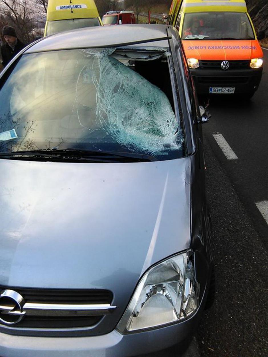 Led na avto | Avtor: Koroški Gasilski Zavod