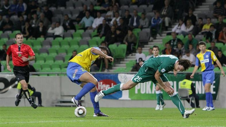 Tomo Šokota tokrat ni zadel za zmaje. (Foto: Benjamin Kovač)