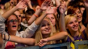 Vse generacije plesale na Ritmu mladosti