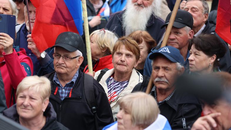 protest upokojencev