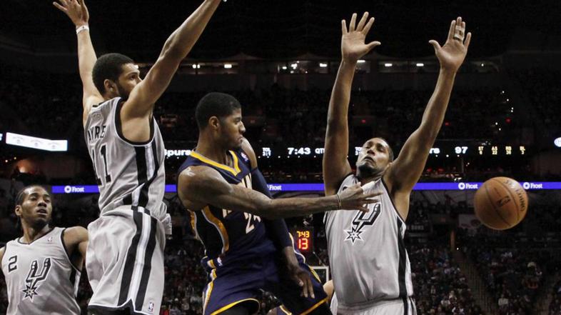 George Diaw Ayres San Antonio Spurs Indiana Pacers liga NBA