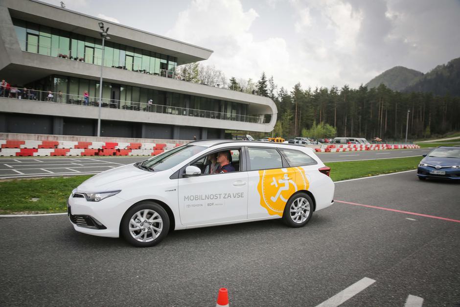 Mobilnost za vse | Avtor: Saša Despot