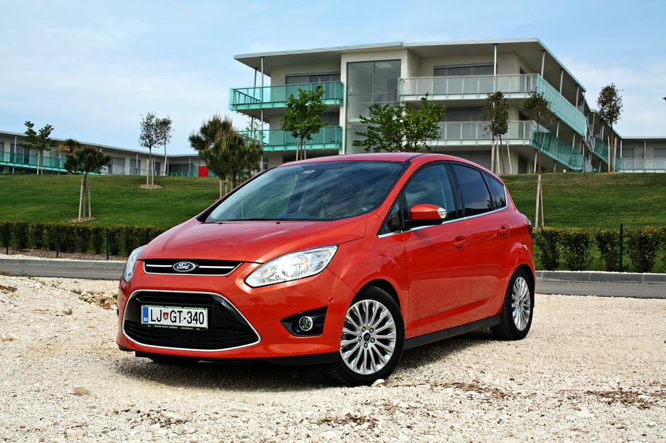 Ford C-max titanium 1,6 EcoBoost (110kW)