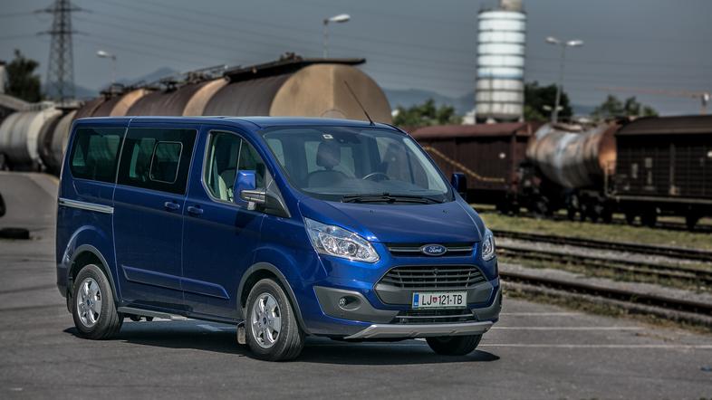 Ford Tourneo Custom