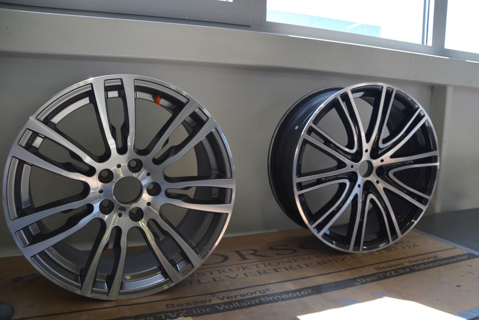 Popravilo avtomobilskih platišč | Avtor: Gregor Prebil