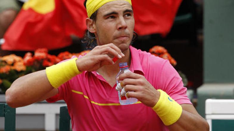 Nadal novinarjem ni želel odgovoriti na vprašanje, ali bo branil naslov v Wimble