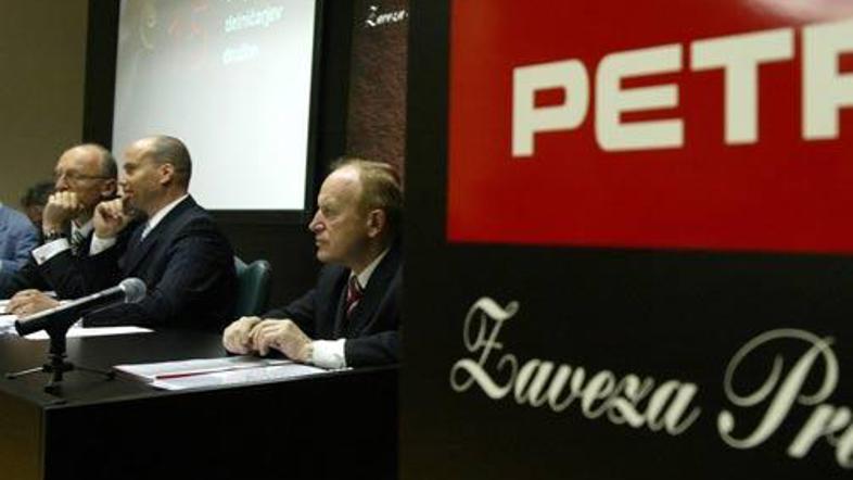 Po zatrjevanju Petrola sta družbi ostali naklonjeni poslovnemu sodelovanju.