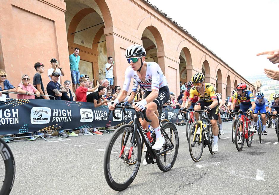 Dirka po Emiliji | Avtor: Profimedia