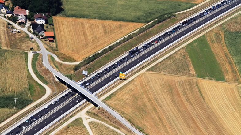 Zastoj na avtocesti Maribor - jug