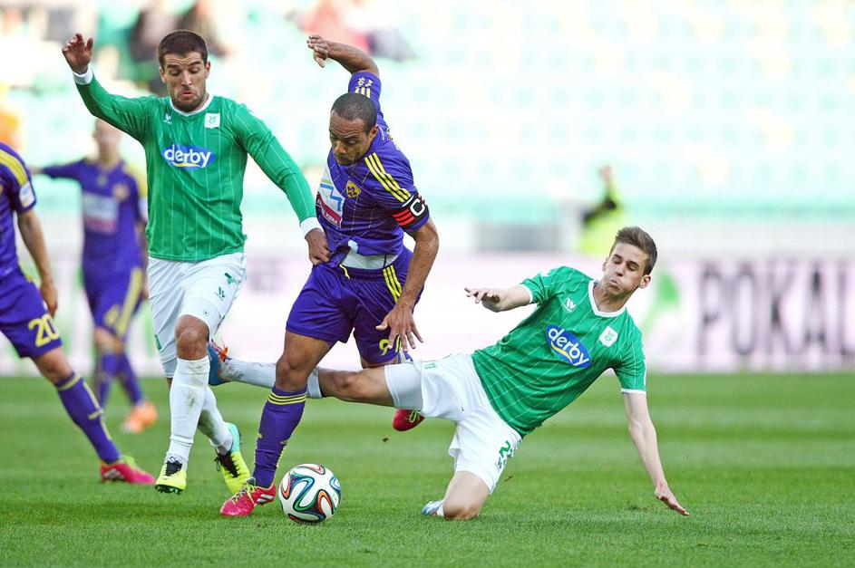 (Olimpija - Maribor) pokal polfinale stožice
