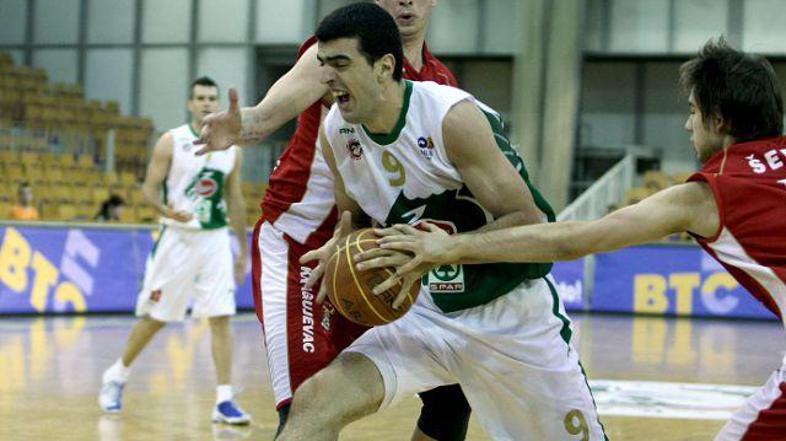 Razpoloženi Bavčič je bil tokrat premalo za uspeh Zmajev. (Foto: Saša Despot)