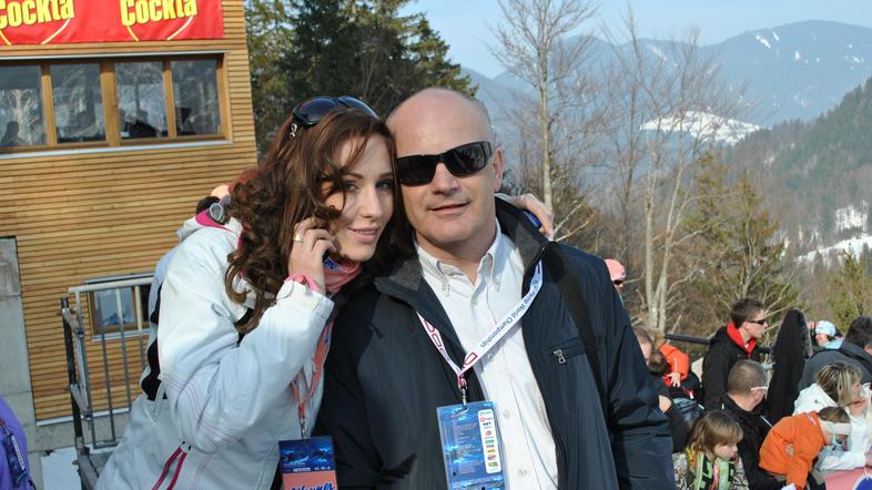 Alma s prijateljem Markom