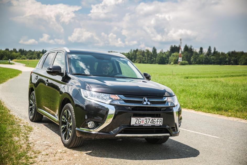 Mitsubishi Outlander PHEV