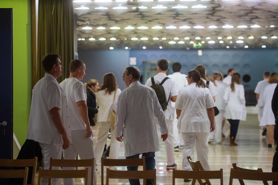 stavka zdravnikov | Avtor: Anže Petkovšek