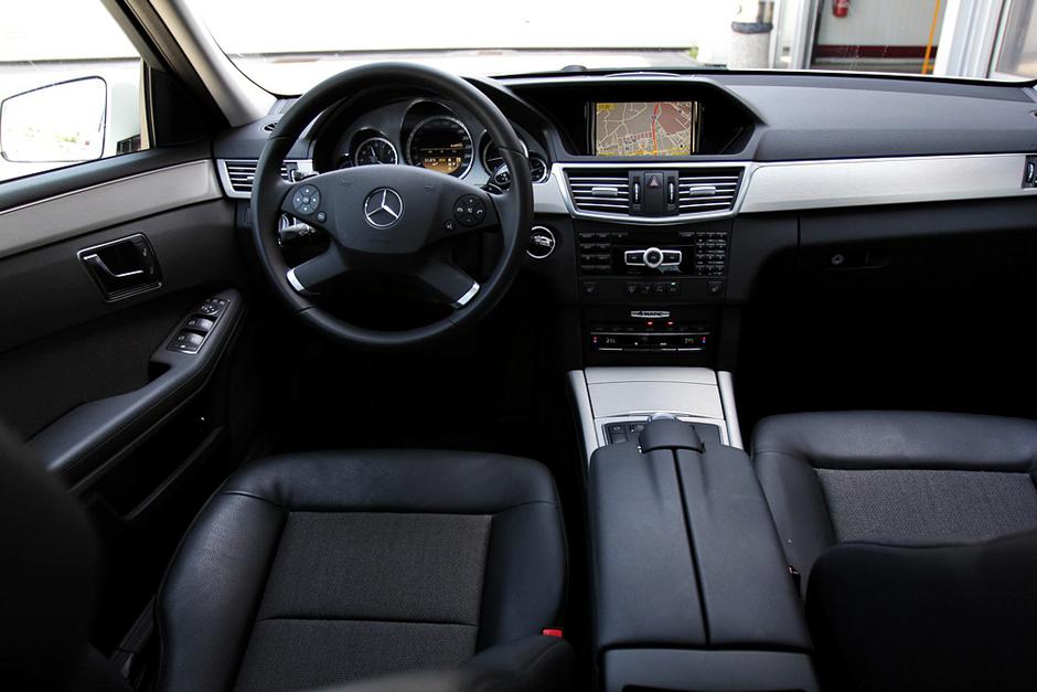 Mercedes-benz razred E | Avtor: Andrej Leban