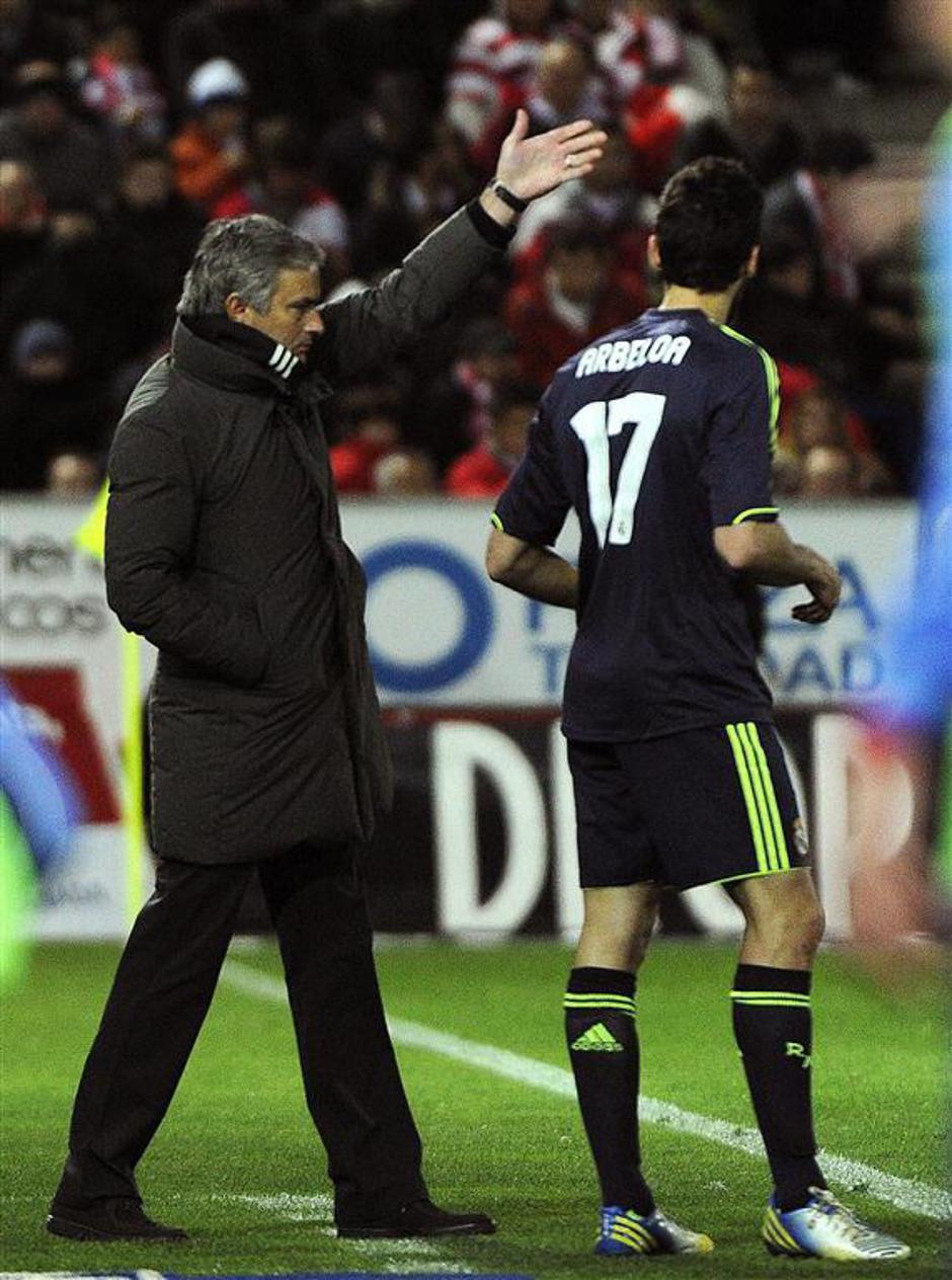 Mourinho Arbeloa Granada Real Madrid Liga BBVA Primera Division Španija liga prv | Avtor: EPA