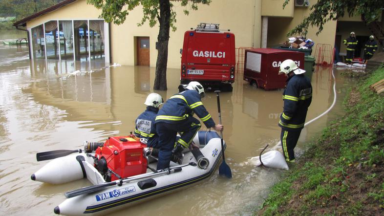 Največ prostovoljcev je v Sloveniji med gasilci. (Foto: Jerca Božič Kranjec)