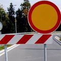 zapora ceste, cestna zapora, prometni znak