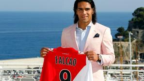 Falcao Monaco Monte Carlo Monako dres predstavitev okrepitev