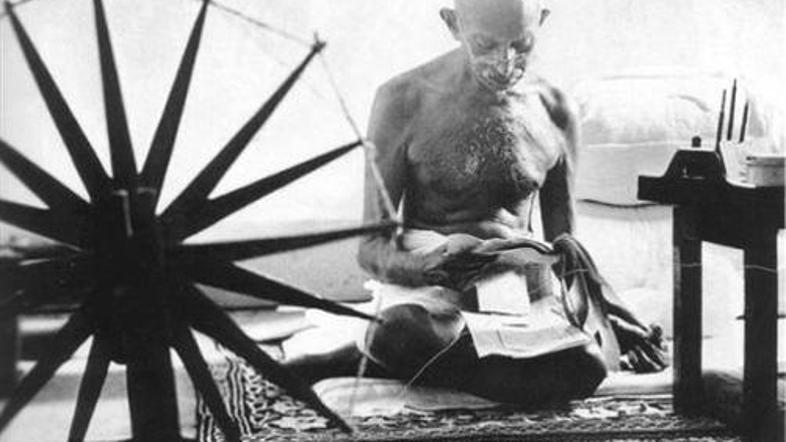 Gandi je v Južnoafriški republiki živel 21 let.