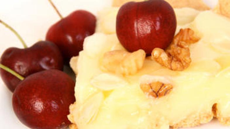 Vas mika skuta z vročim sadjem?