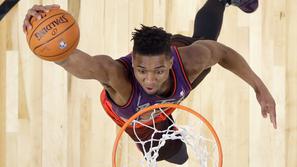 Donovan Mitchell Slam Dunk
