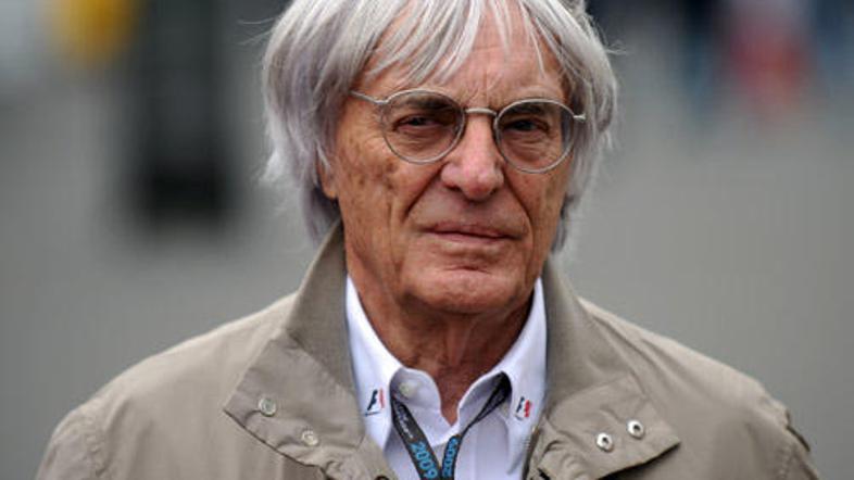 Bernie Ecclestone je neuničljiv. Očitno ga tudi zadnji spodrsljaj ne bo odnesel.