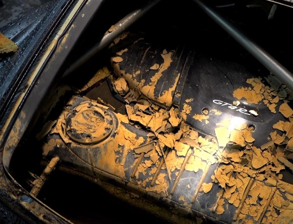 poplavljeni šporsche cayman GT4 RS | Avtor: RS Dynamics