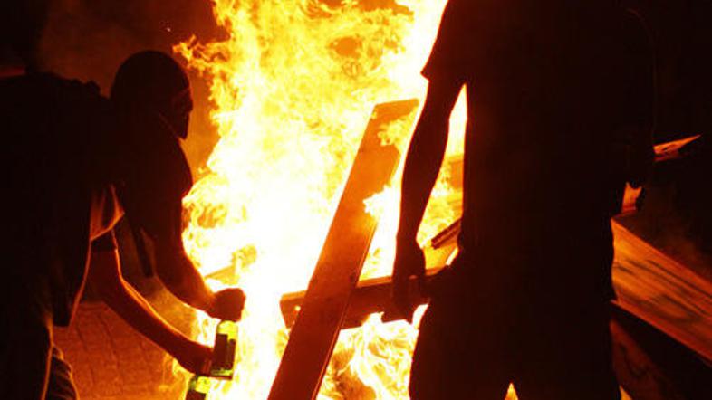 Hamburg je bil že drugič letos priča hudim spopadom.