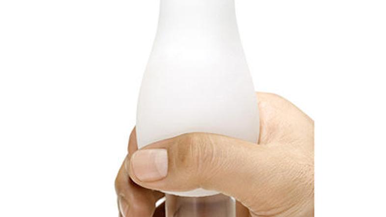 Jajce je raztegljivo in se prilega velikosti in debelini penisa.