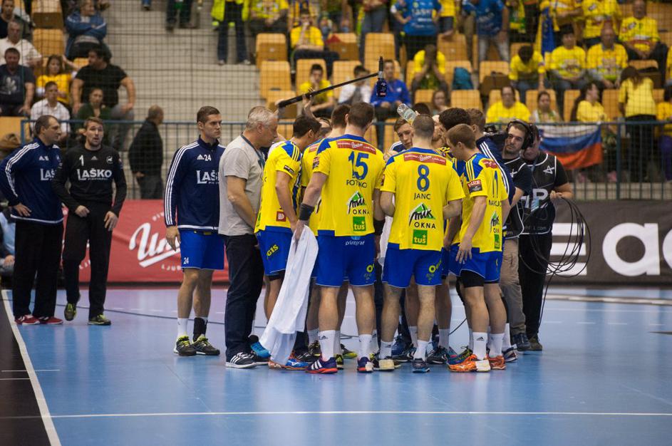 Celje Pivovarna Laško:Veszprem, Liga prvakov