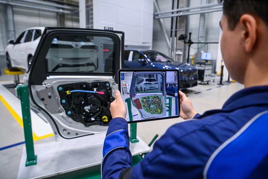 BMW Debrecen tovarna | Avtor: BMW