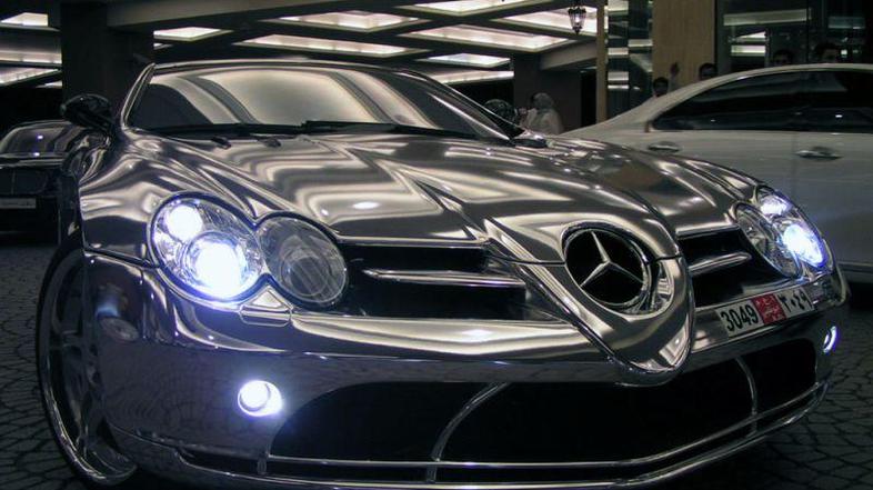 Mercedes-benz SLR mclaren iz belega zlata